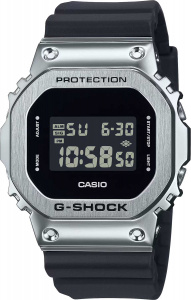 Casio GM-5600U-1